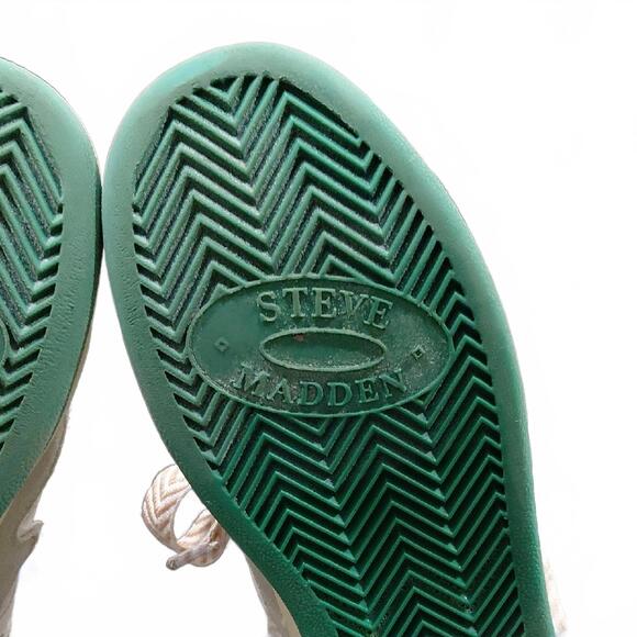 "Steve Madden"Sz.8 ROARING White, Light Gray & Green Low-Top Sneakers.Great Cond - Picture 16 of 16